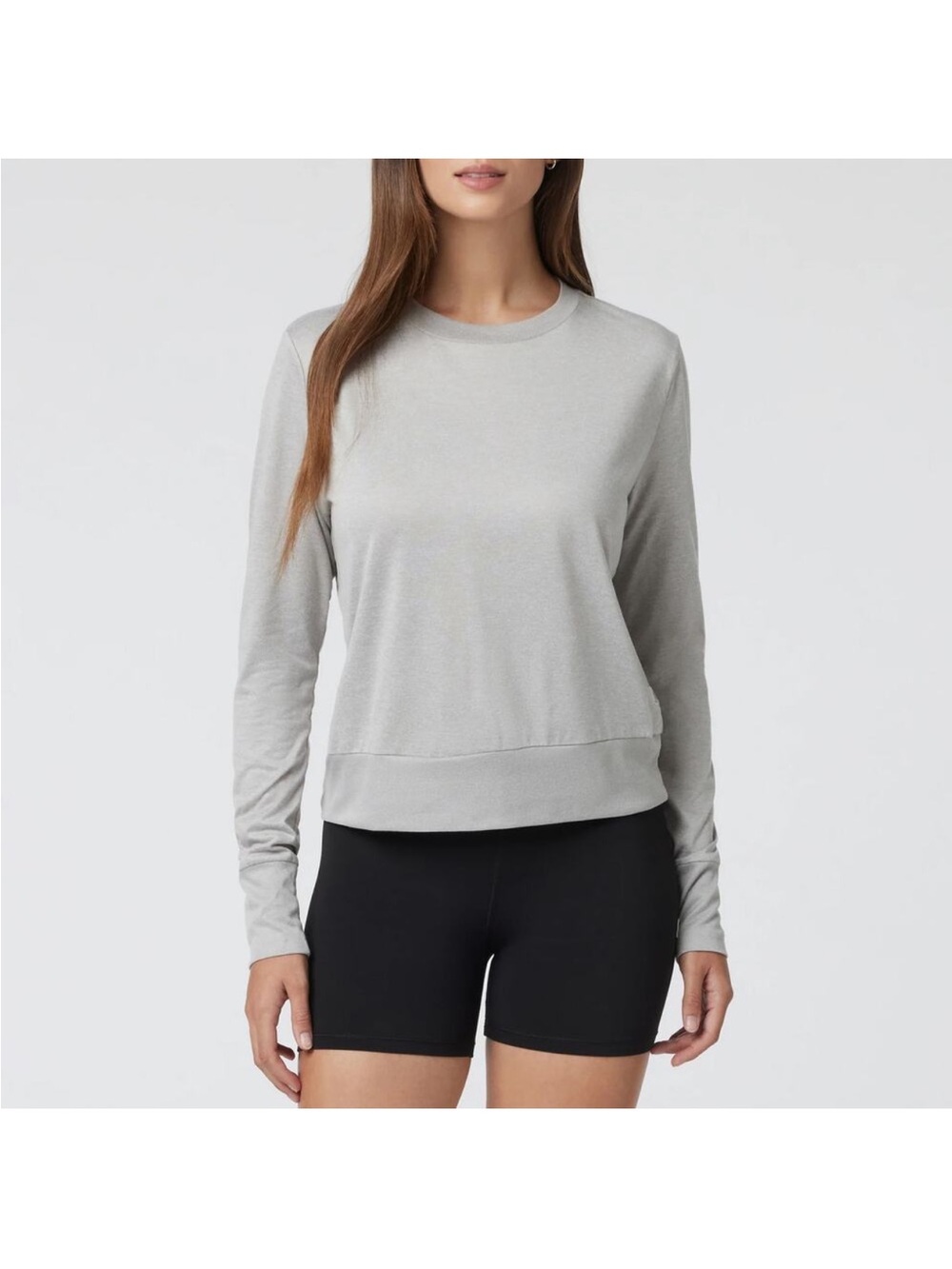 Vuori Day Dream Light Gray Long Sleeve Crewneck Pullover
